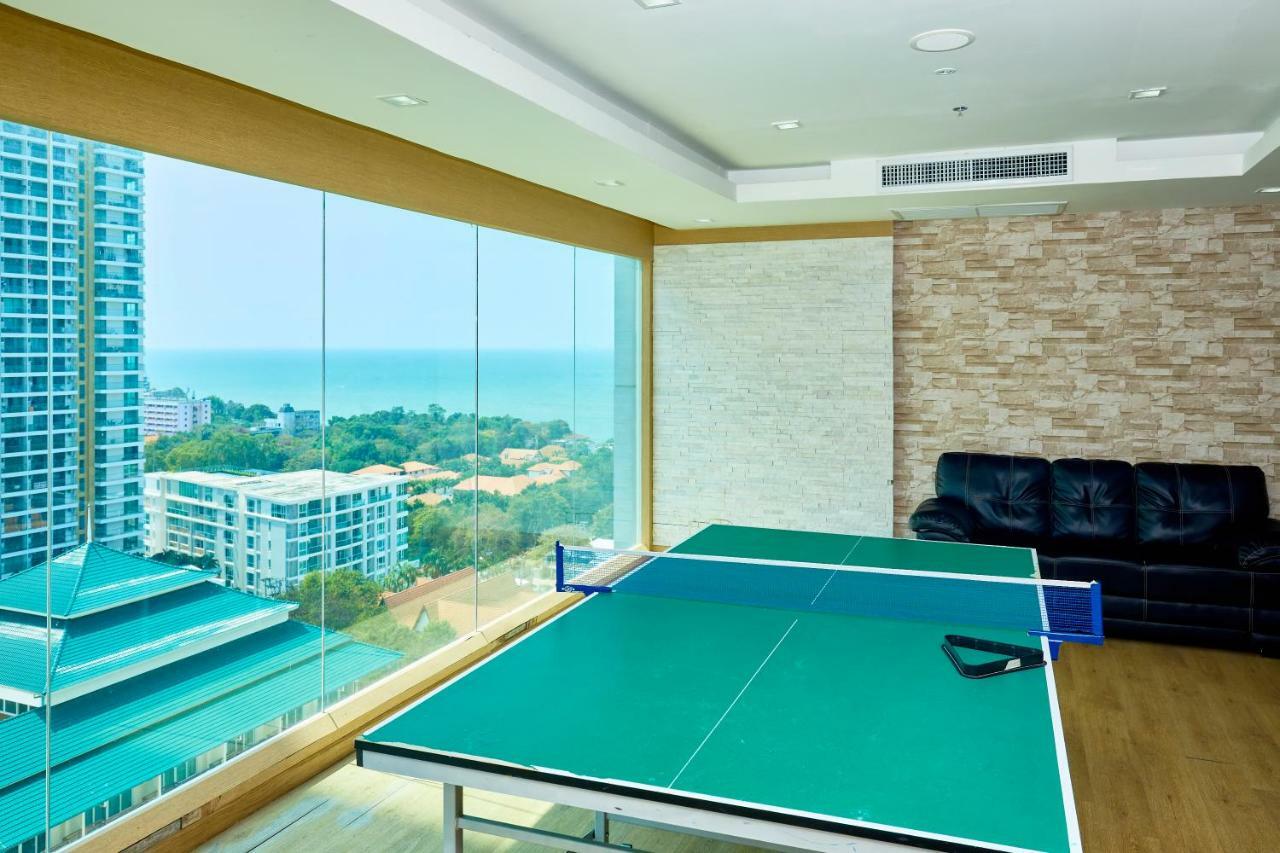 Cozy Beach Condo By Fantasea Beach Патая Екстериор снимка